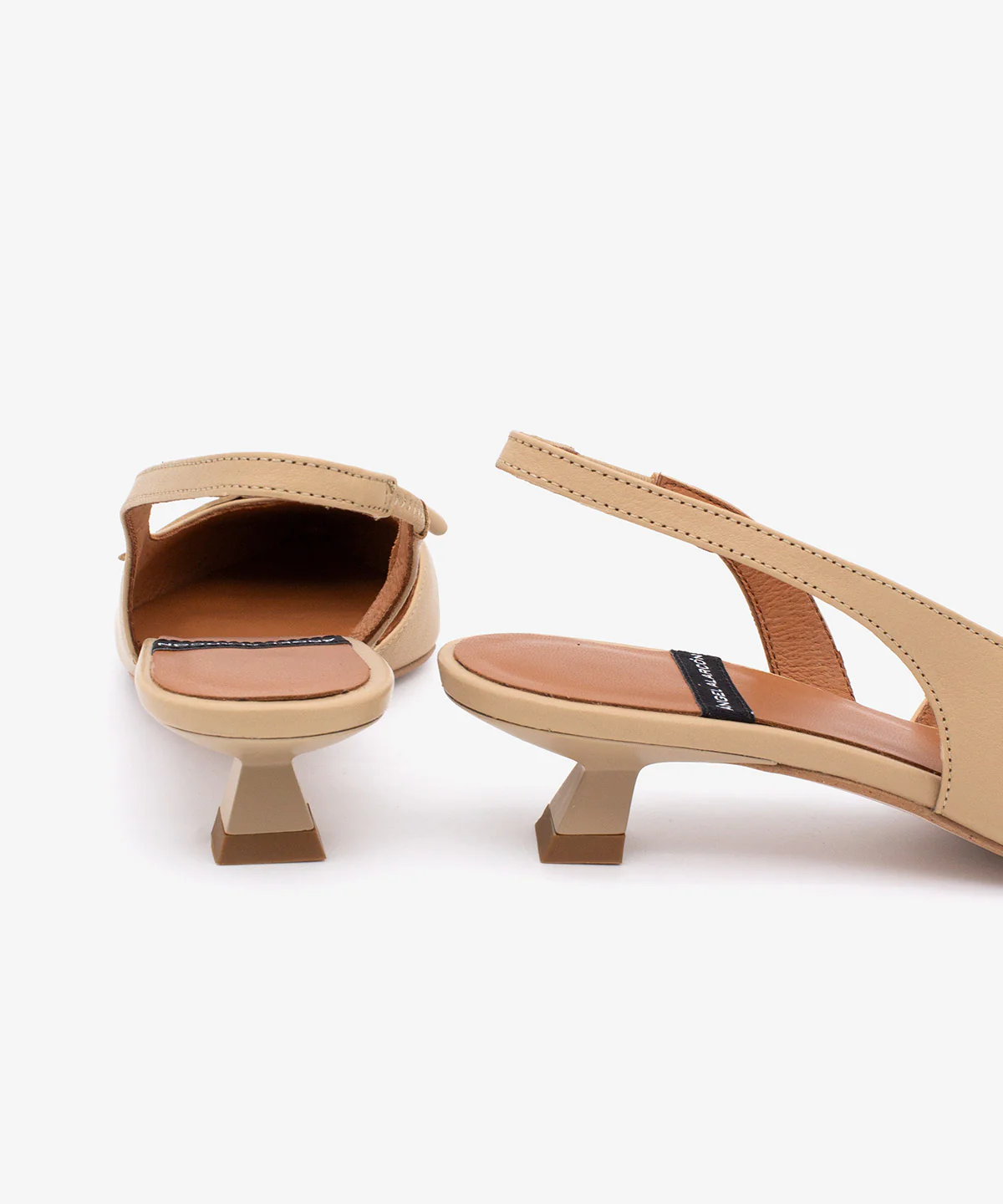 ALINE – Zapatos de salón destalonados de punta fina con lazo de piel - Image 15