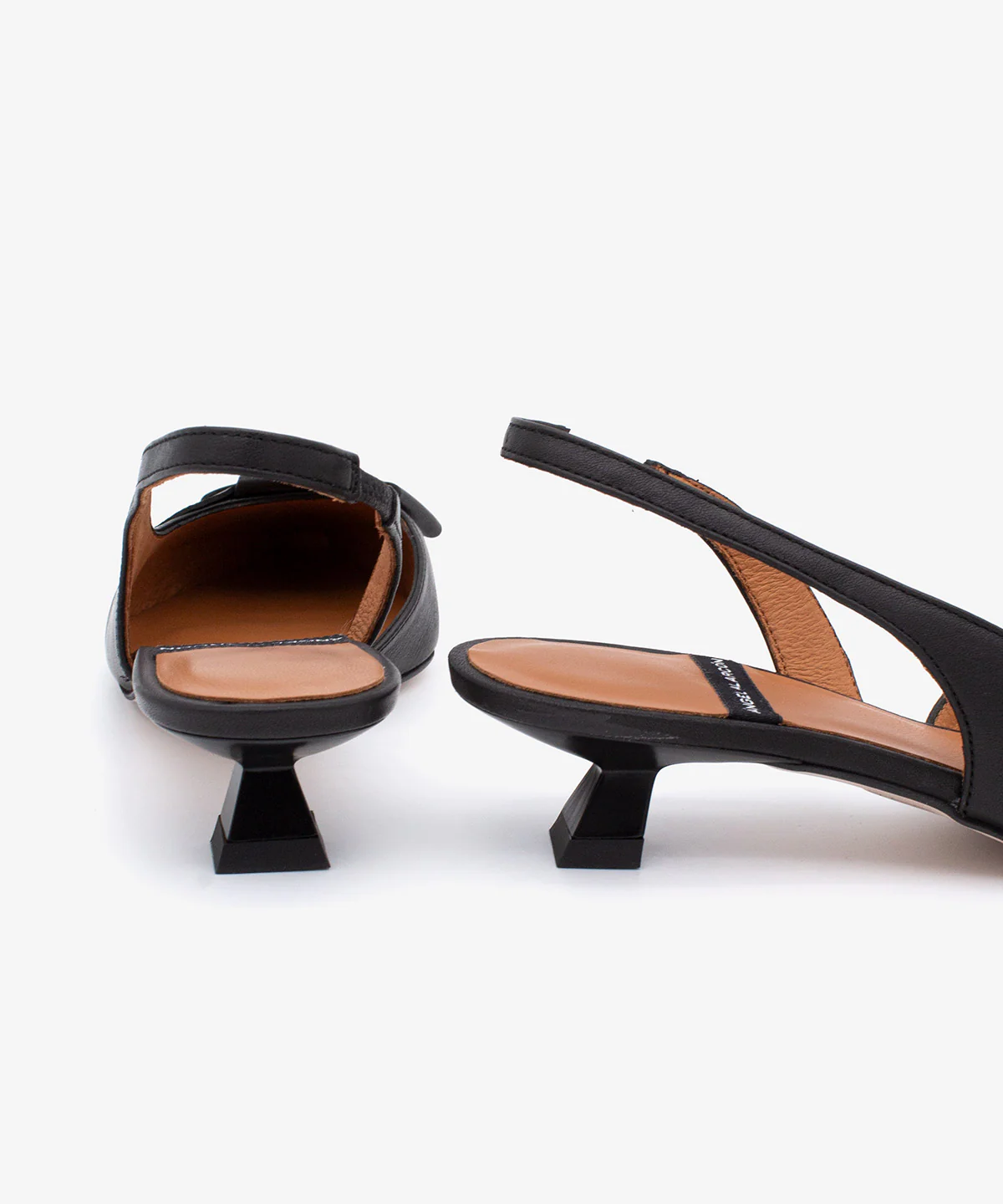 ALINE – Zapatos de salón destalonados de punta fina con lazo de piel - Image 20