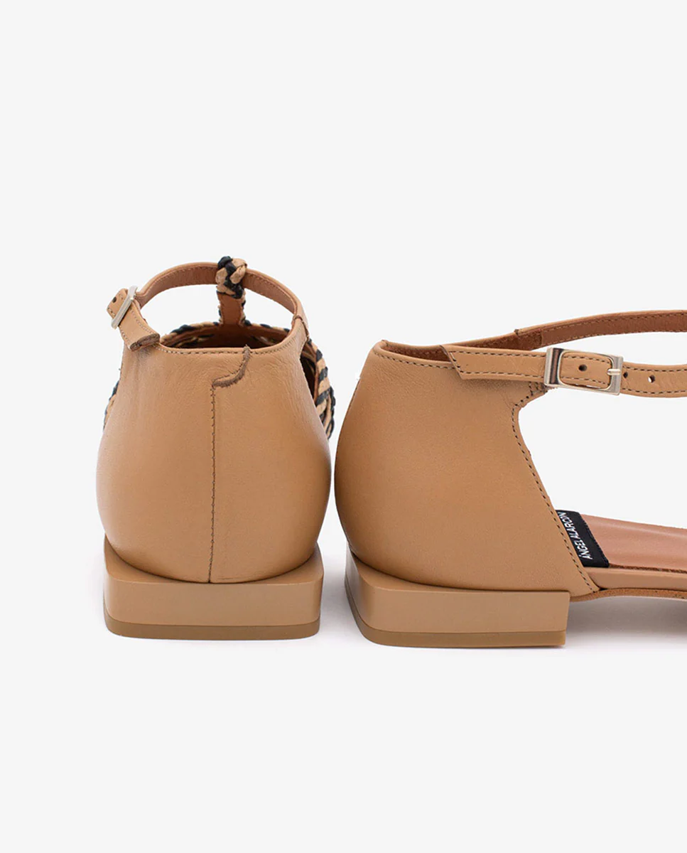 AMELIE - Zapato plano sujeto al tobillo de pala trenzada y piel - Image 10