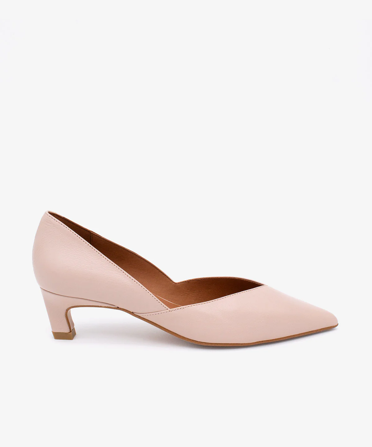 BRIZIA – Zapato de salón con abertura en pico y tacón bajo de piel de grano suave - Image 5