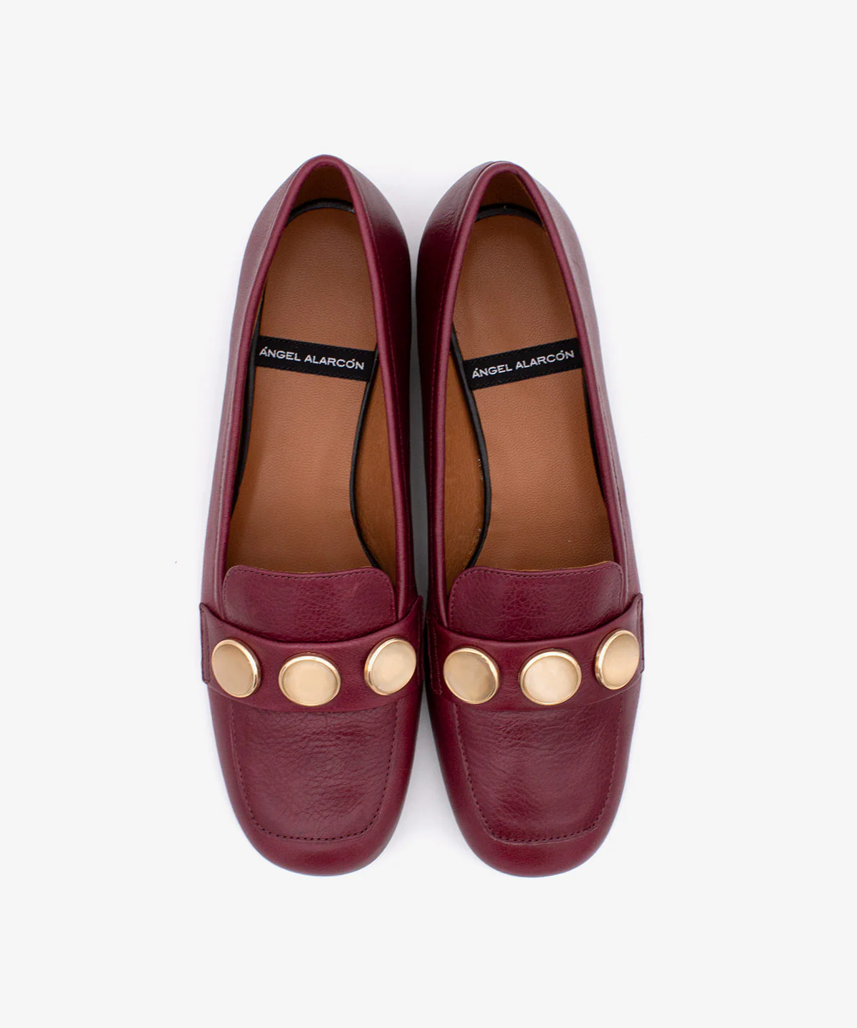 BRUNE – Mocasín de mujer de piel con punta redonda y adorno de semiesferas - Image 4