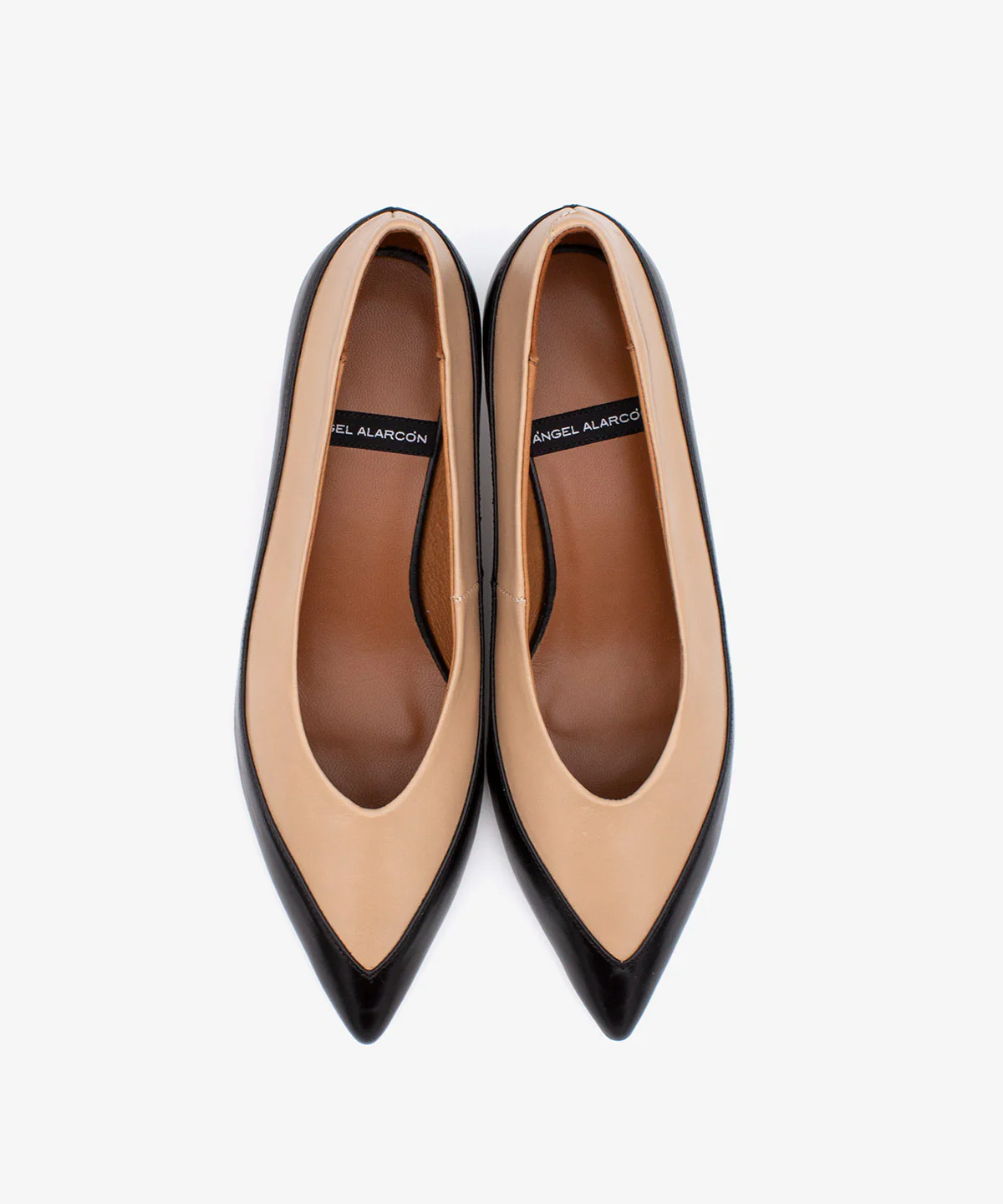 CHERIE – Zapato de mujer de salón con tacón mini de piel en dos colores - Image 4