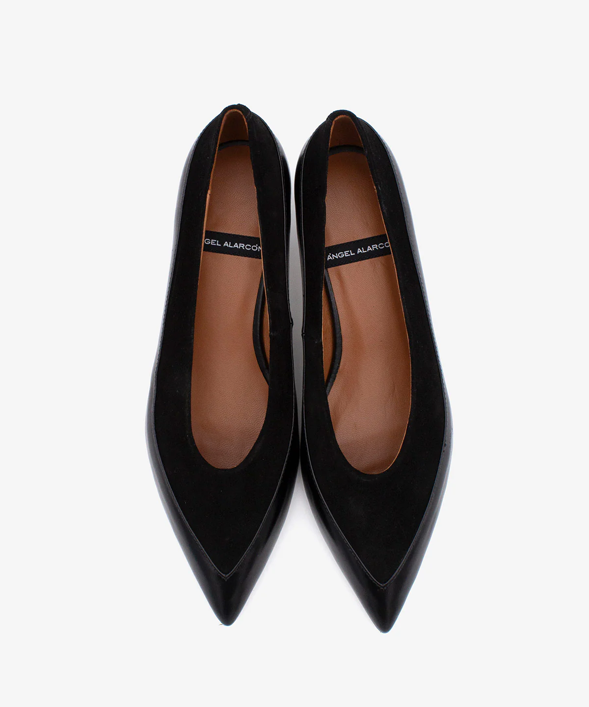 CHERIE – Zapato de mujer de piel y serraje tipo salón con tacón mini - Image 9