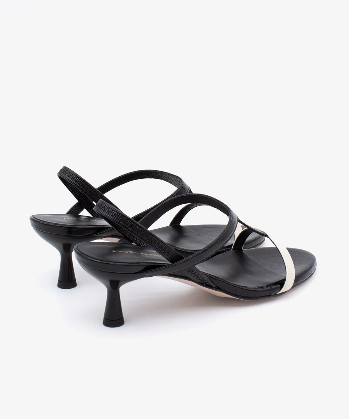 CINZA – Sandalia elegante de tacón fino medio en piel brillante negro y blanco - Image 3
