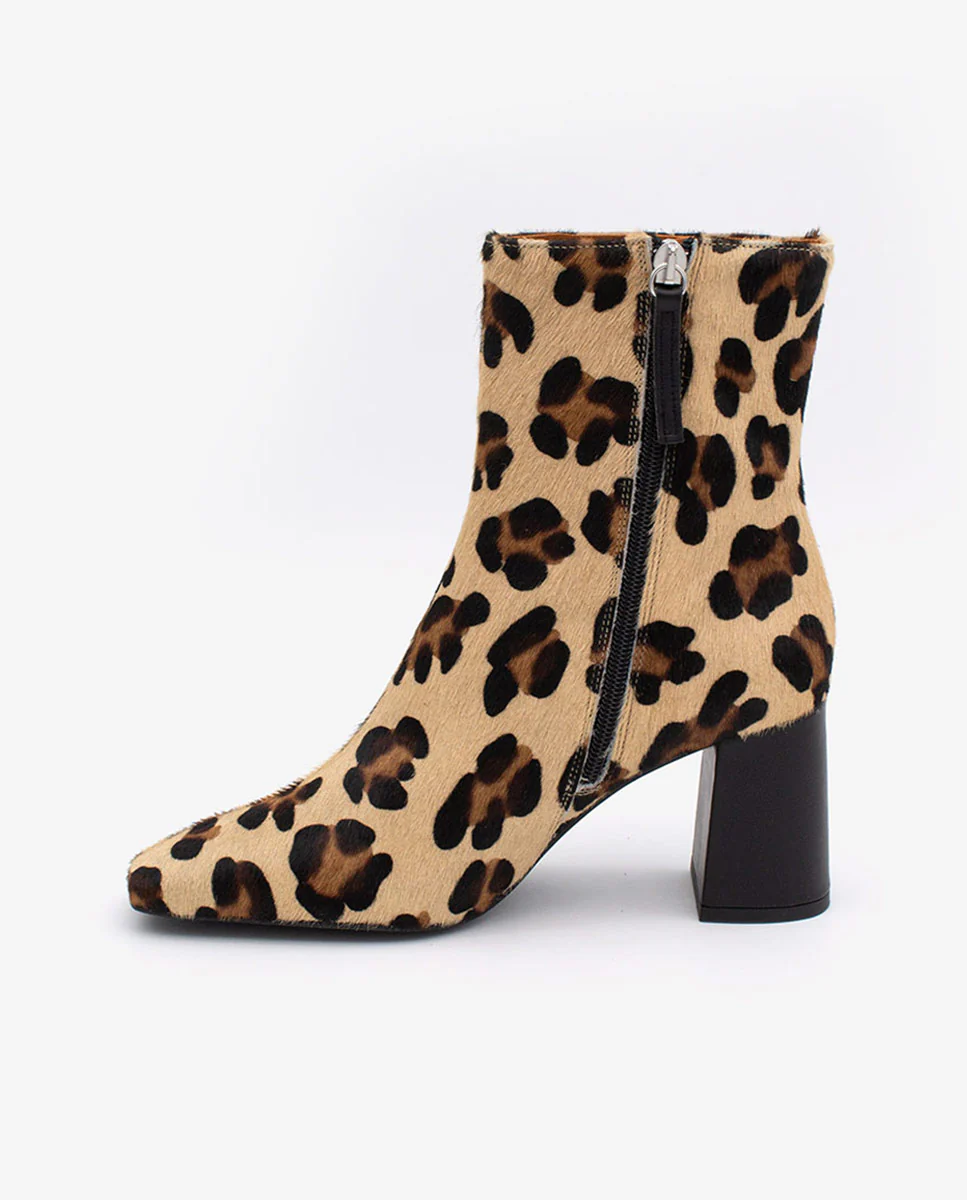 DRIMIA – Botín de piel con print leopardo, punta cuadrada y tacón ancho - Image 4