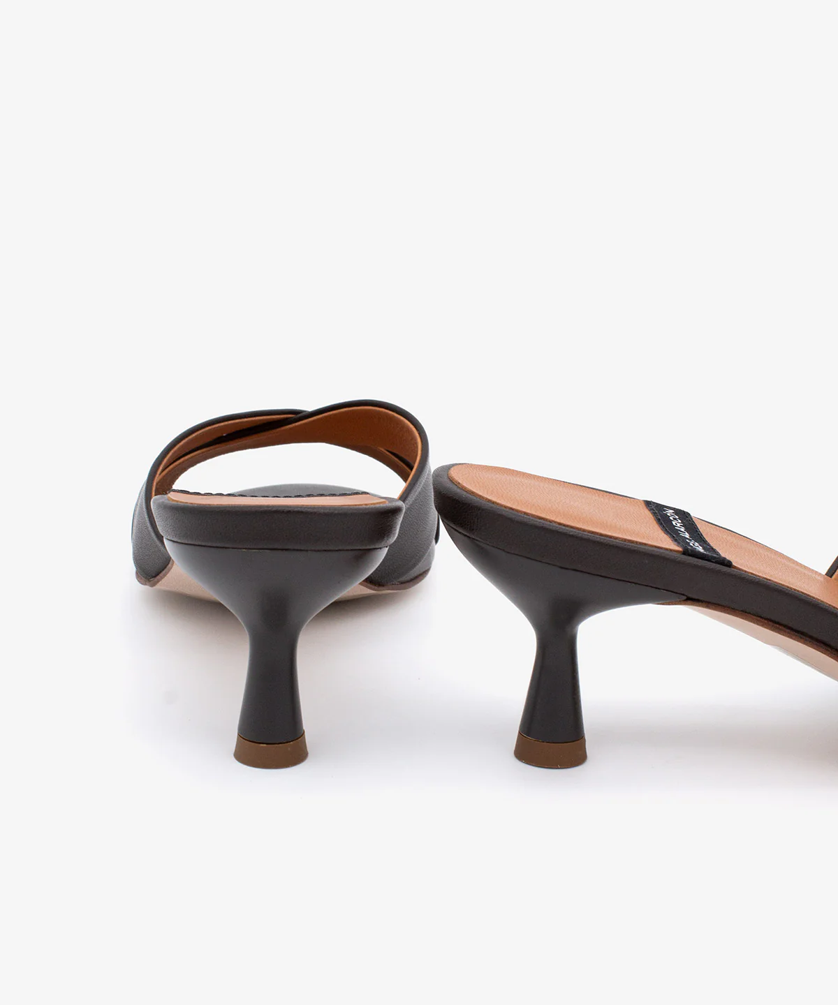 ELODIA – Mules de tacón fino cómodo con pala cruzada en piel - Image 5