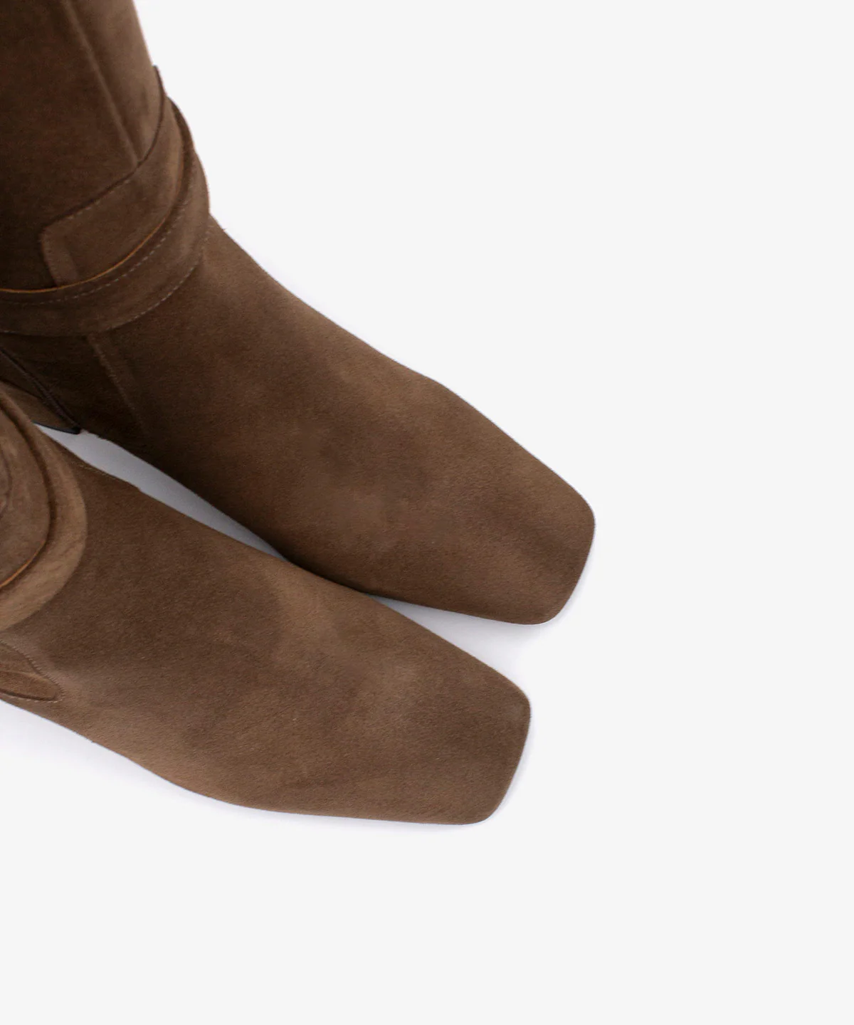 ELORA – Bota de mujer con tacón ancho de serraje - Image 5