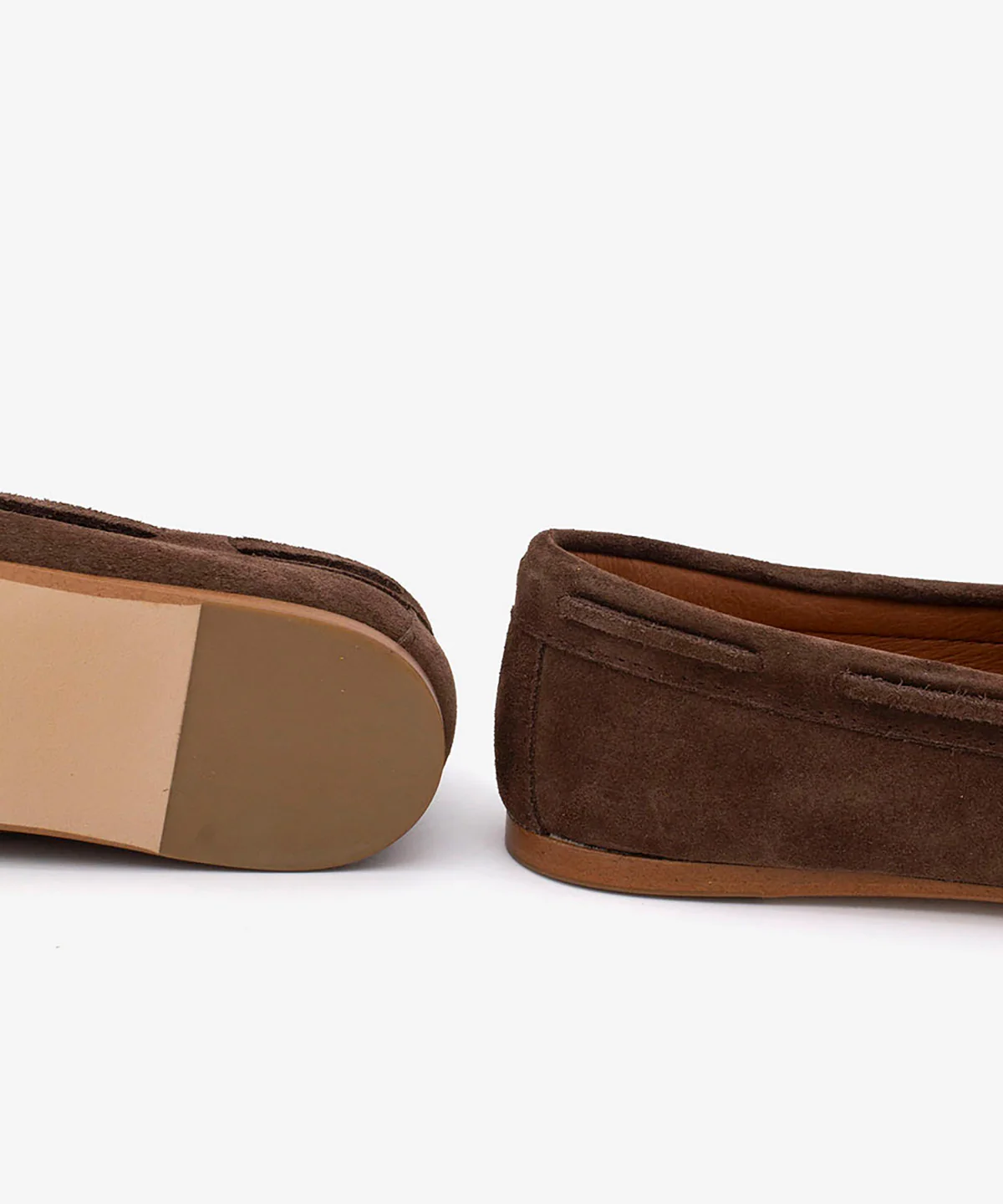 ENRICA – Mocasín kiowa plano con adorno de serraje - Image 5
