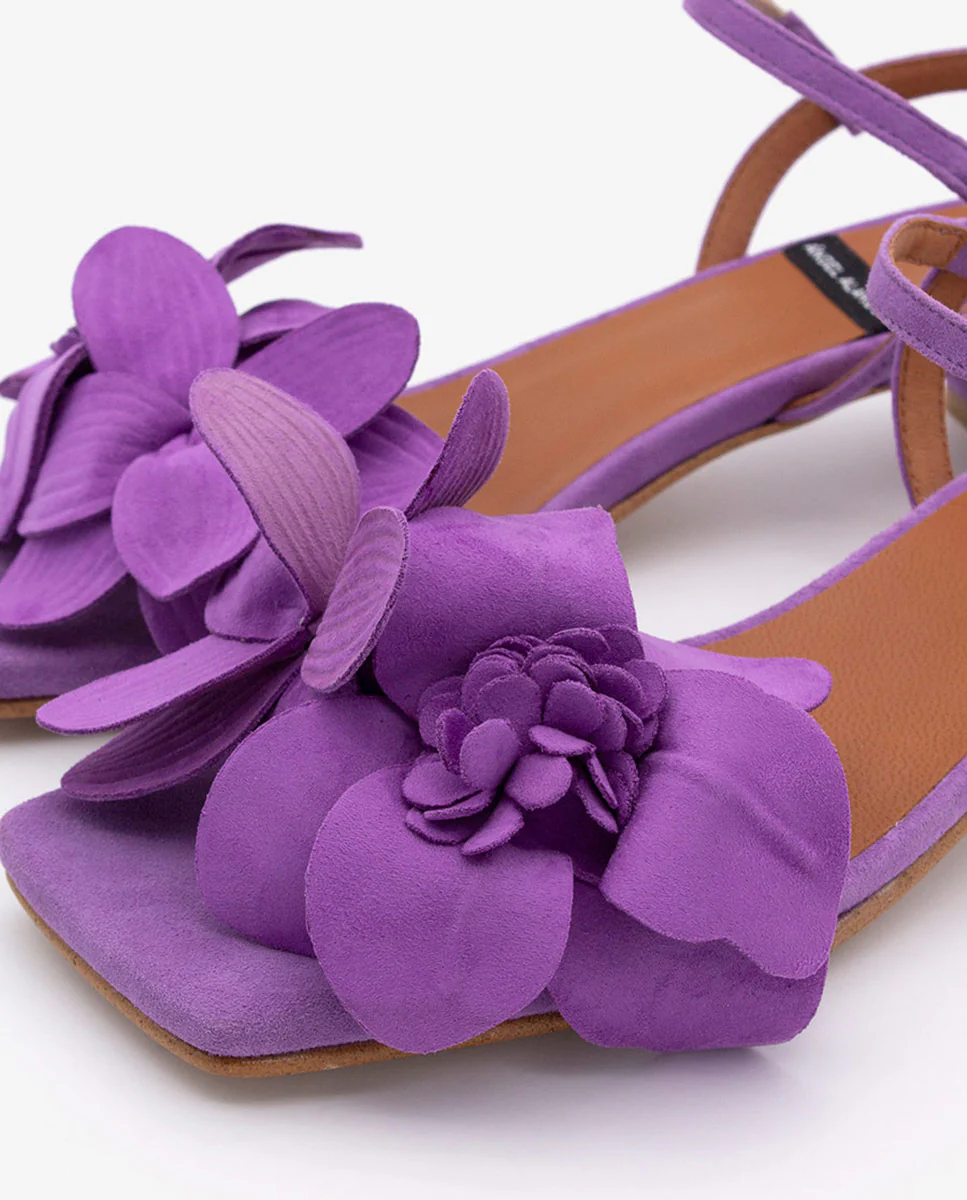 EUGENIE - Sandalias de verano con flor en ante - Image 25