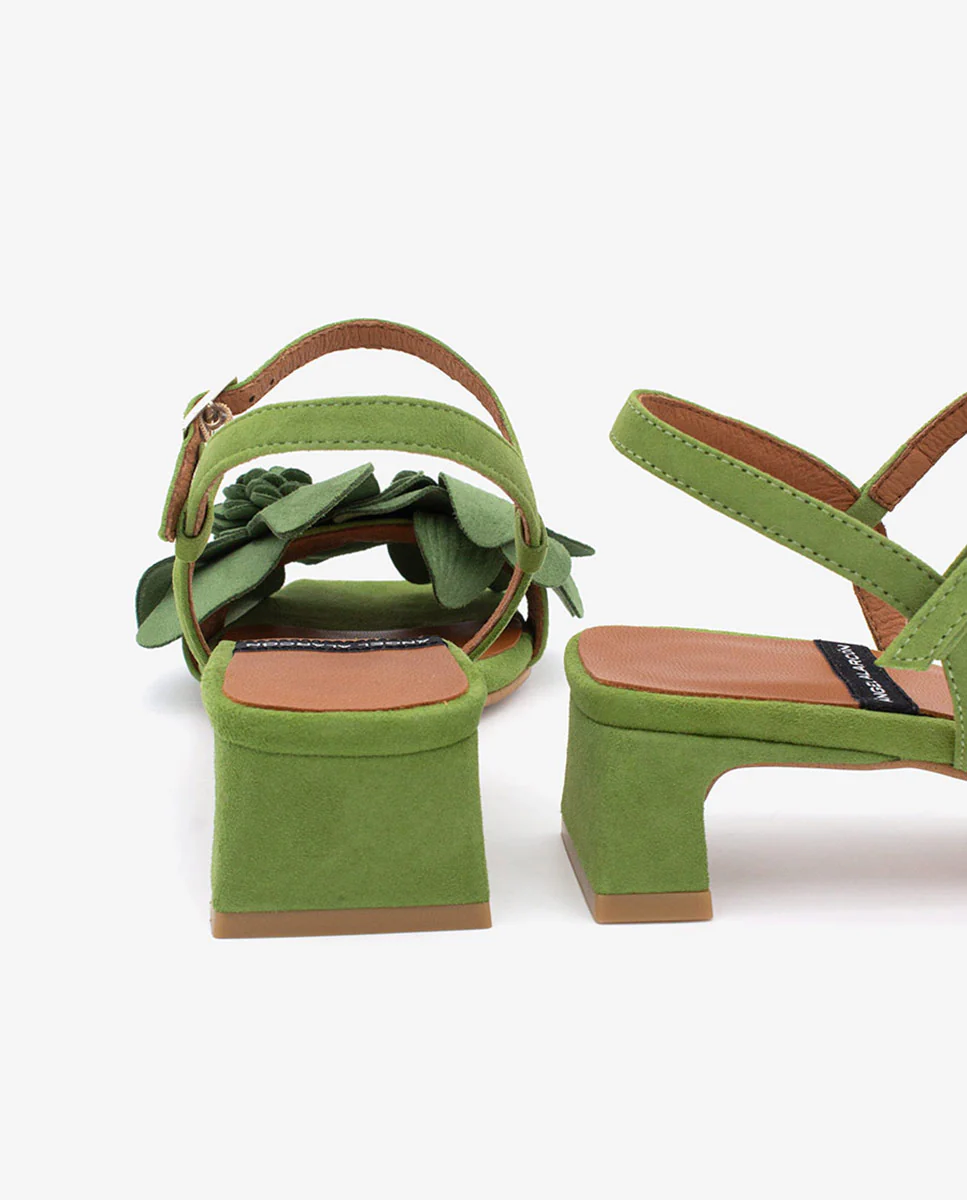 EUGENIE - Sandalias de verano con flor en ante - Image 5