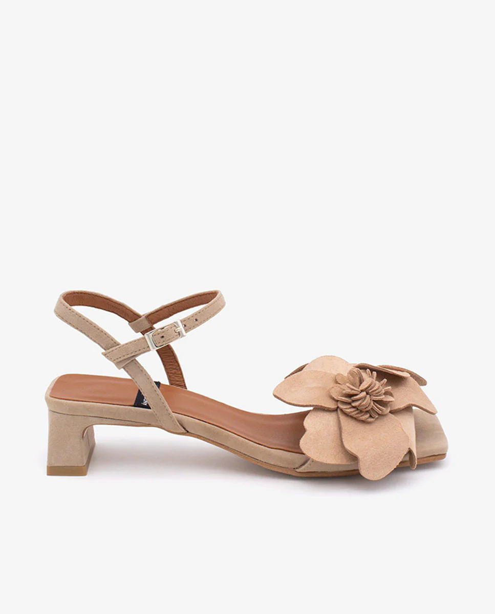 EUGENIE - Sandalias de verano con flor en ante - Image 7