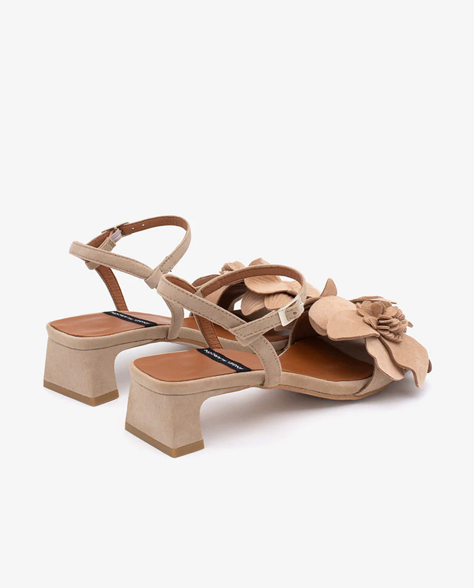 EUGENIE - Sandalias de verano con flor en ante - Image 9