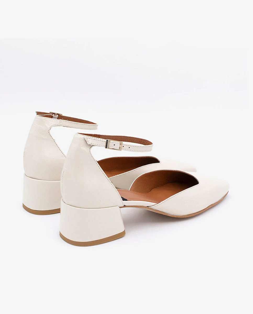 GABRIELLE - Zapato de tacón bajo con pulsera de piel - Image 8