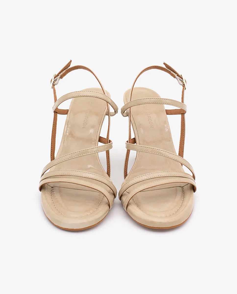 KARAN – Sandalia de tiras de piel texturizada con tacón de diseño - Image 15