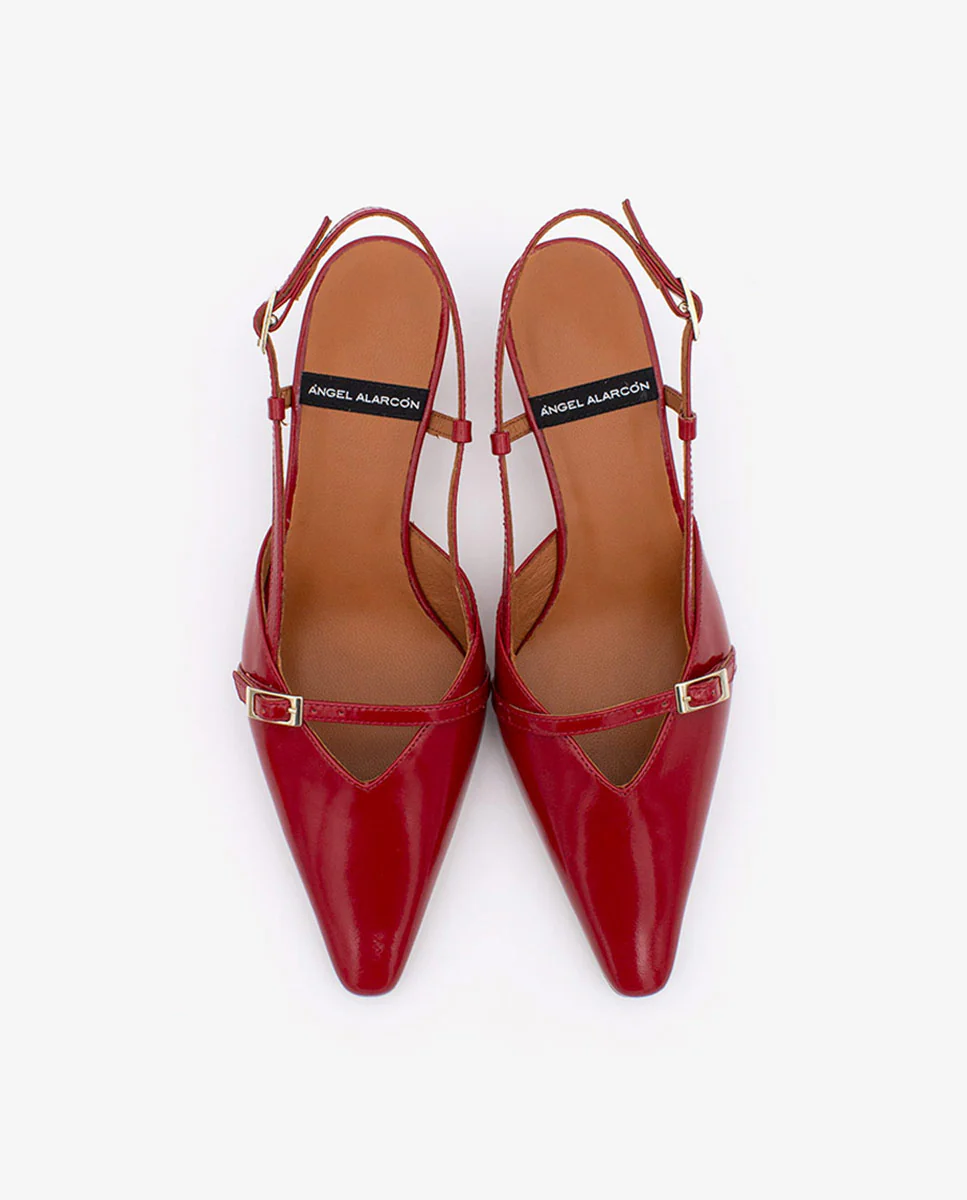 KARINE - Zapatos de salón destalonados de punta y tacón bajo de piel brillante - Image 10