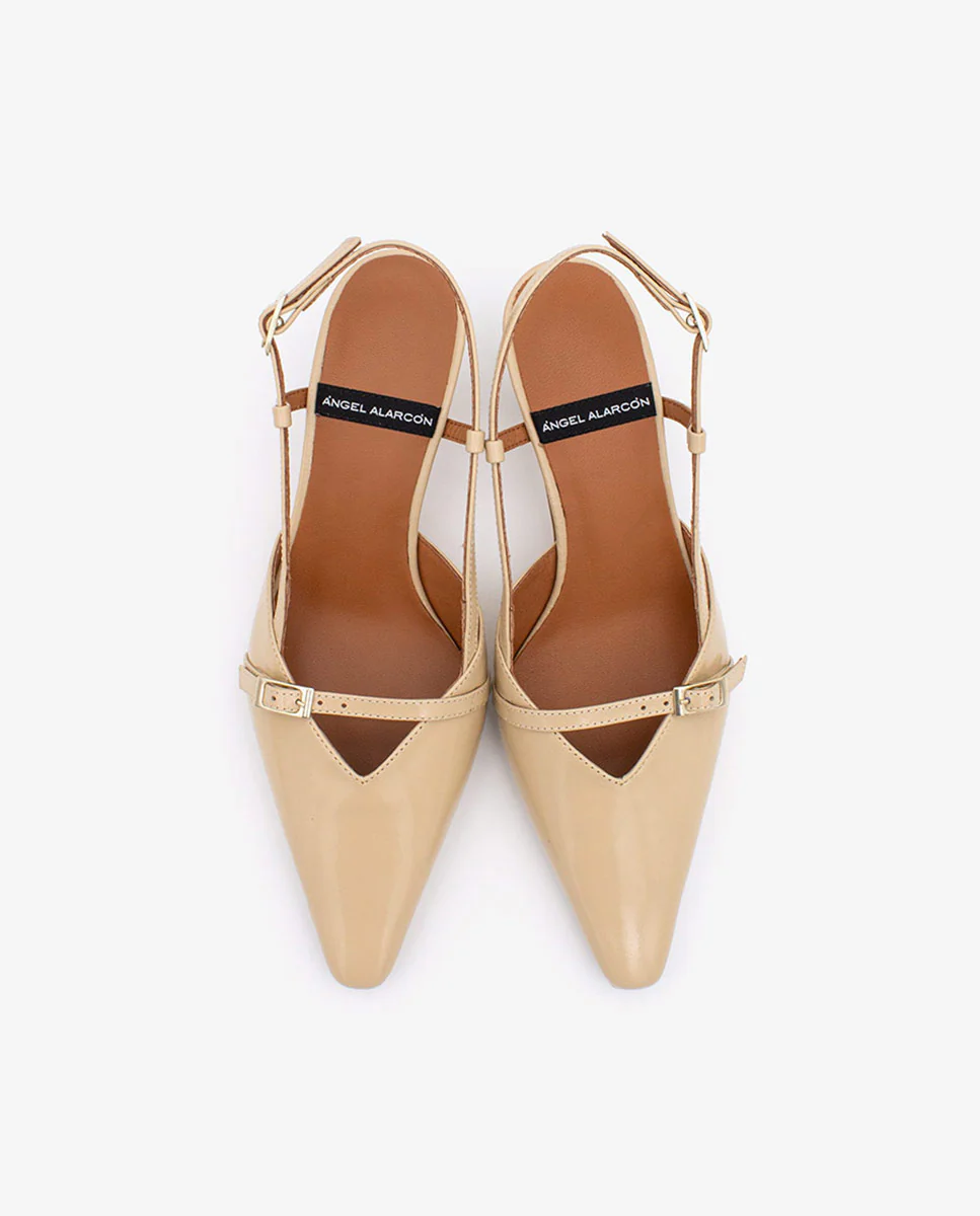 KARINE - Zapatos de salón destalonados de punta y tacón bajo de piel brillante - Image 3