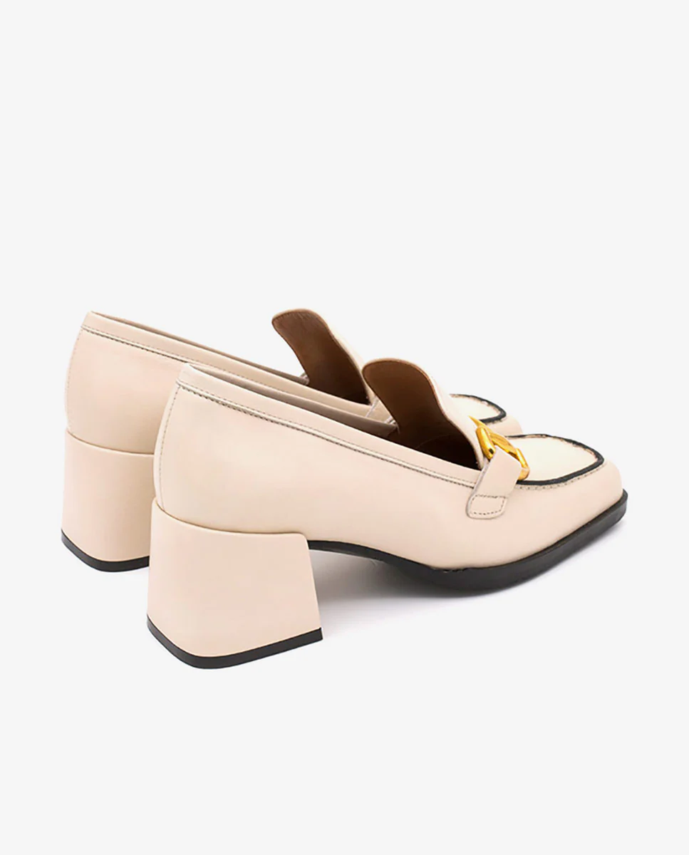 KISKI – Mocasín de piel con tacón ancho y adorno metálico - Image 8