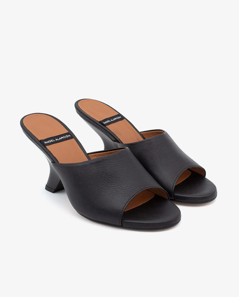 LILY - Mules con tacón de diseño de piel - Image 17