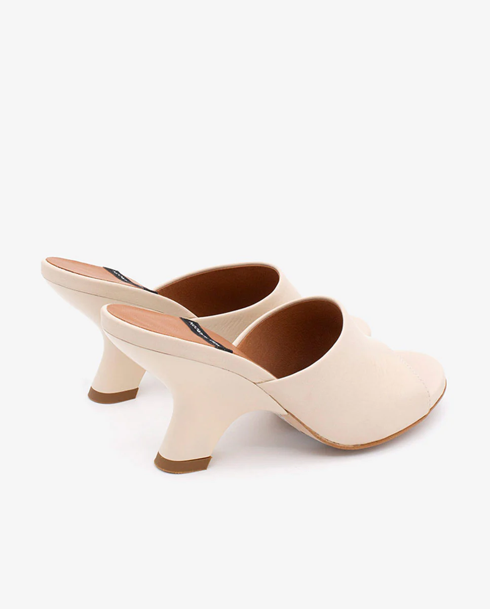 LILY - Mules con tacón de diseño de piel - Image 3