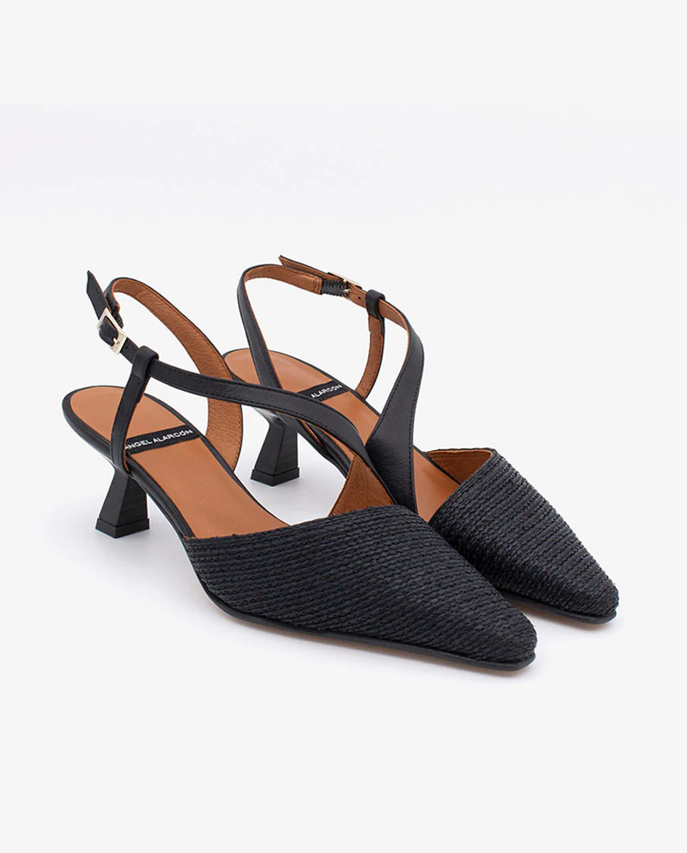 LORAINE – Zapato de salón destalonado con cierre cruzado en rafia y piel - Image 12