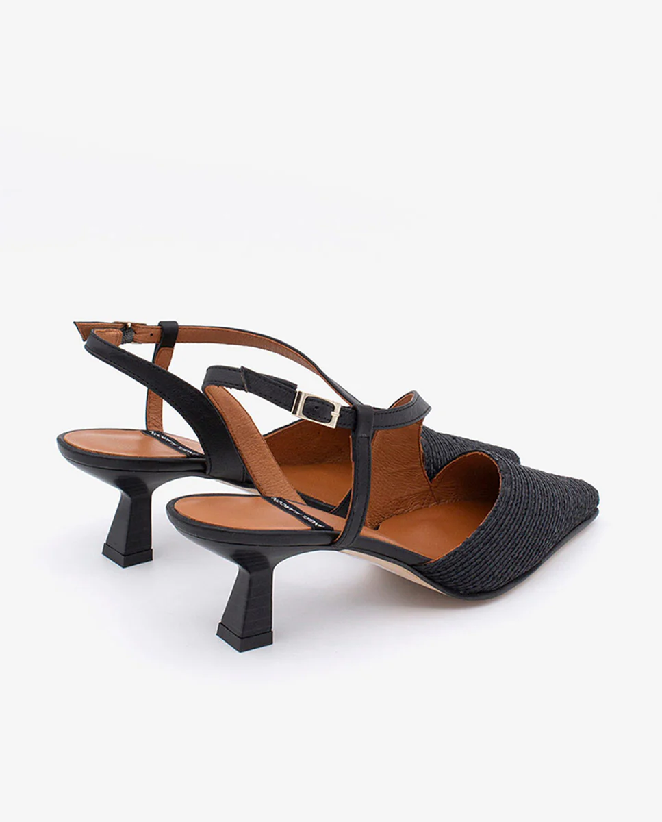 LORAINE – Zapato de salón destalonado con cierre cruzado en rafia y piel - Image 13