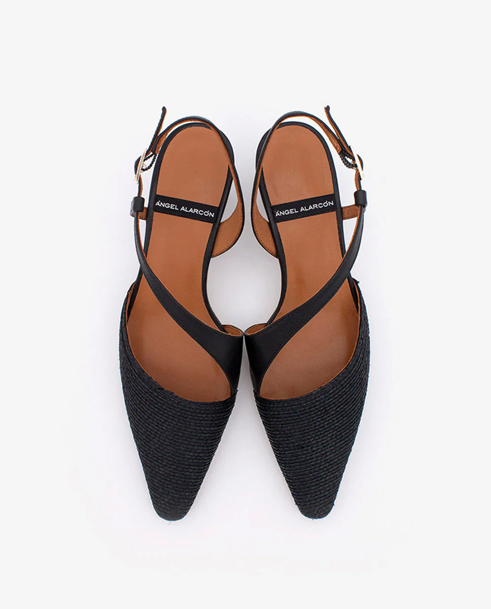 LORAINE – Zapato de salón destalonado con cierre cruzado en rafia y piel - Image 14