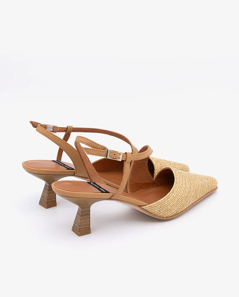 LORAINE – Zapato de salón destalonado con cierre cruzado en rafia y piel - Image 5