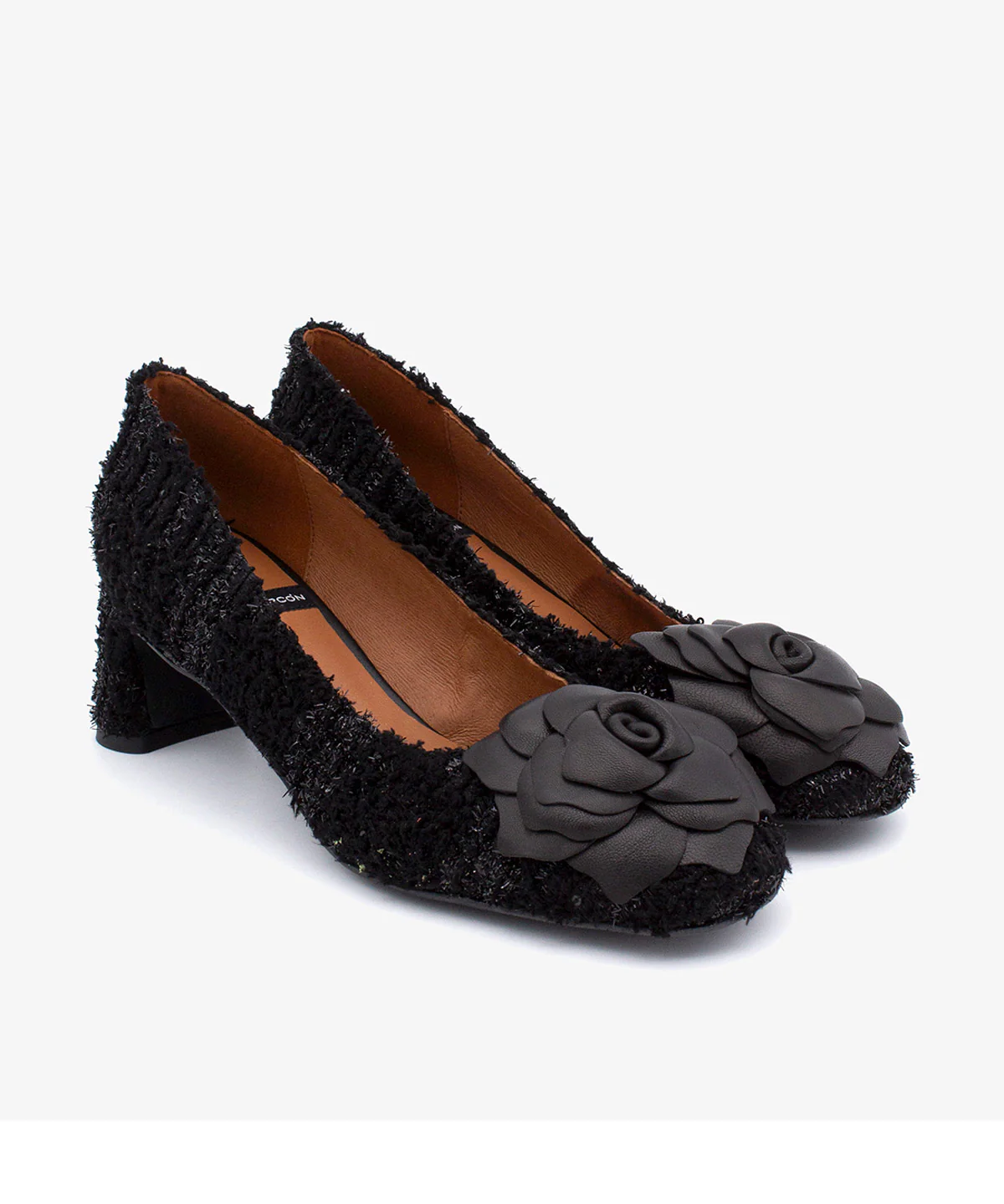LORIETEX – Merceditas de textil fantasía con tacón ancho y adorno de flor de piel - Image 2