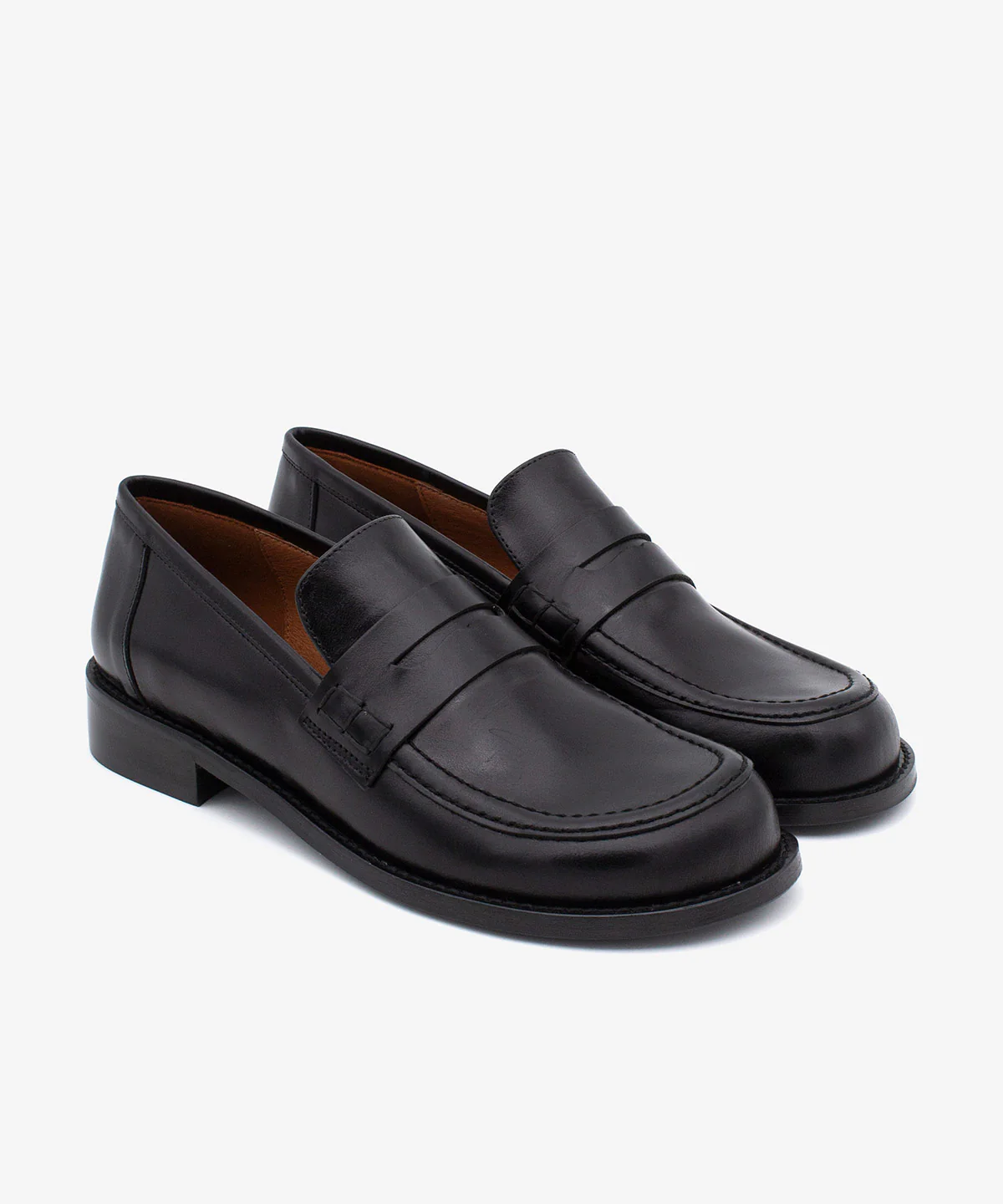 LOUISA – Mocasín de mujer con antifaz en piel con brillo - Image 3