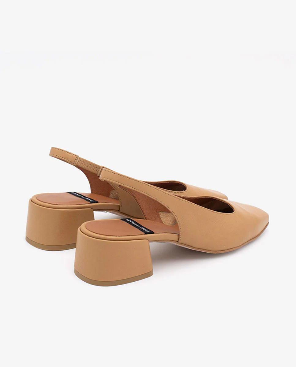 MANON - Zapatos de salón destalonados con tacón bajo de piel - Image 3