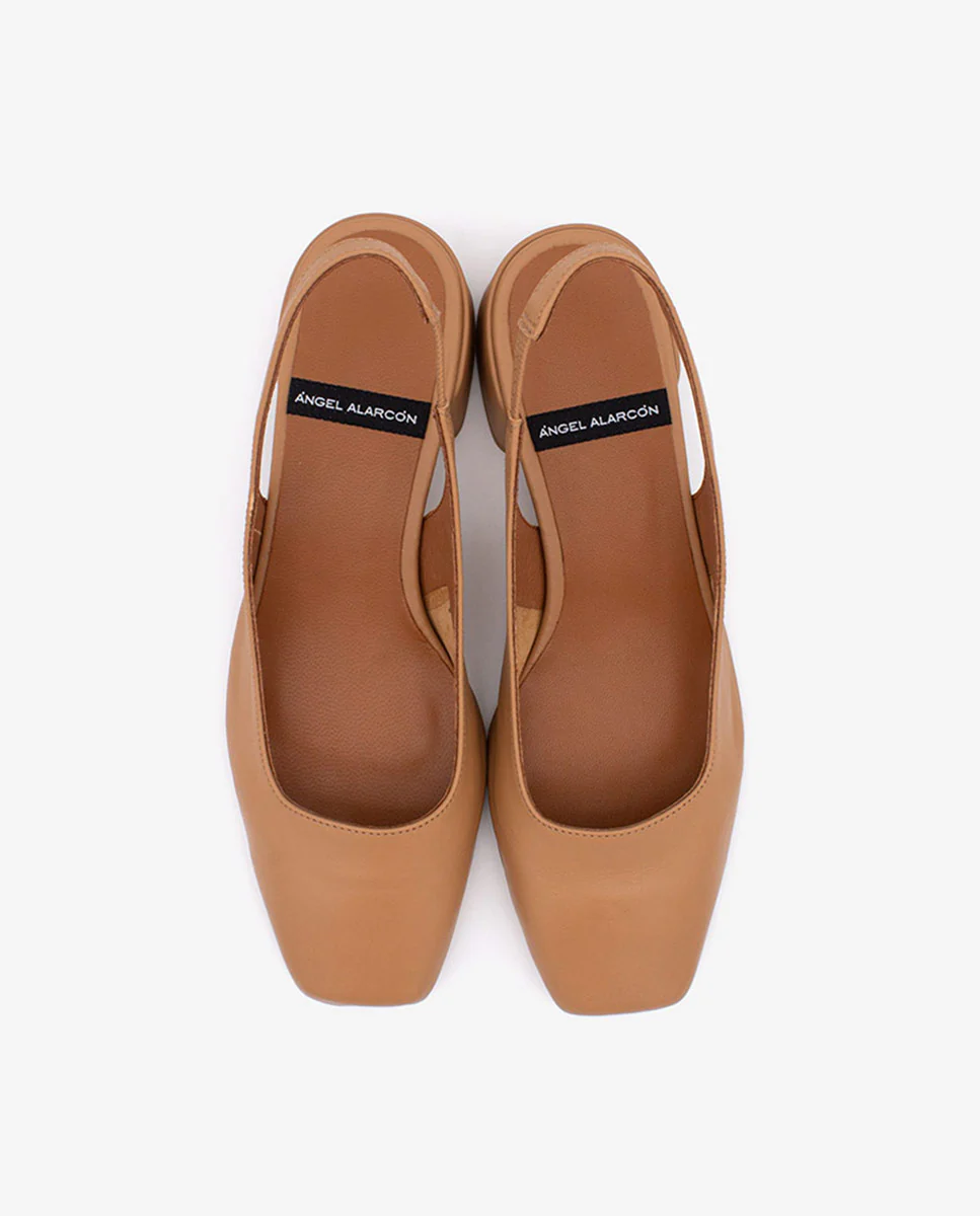 MANON - Zapatos de salón destalonados con tacón ancho de piel suave - Image 20