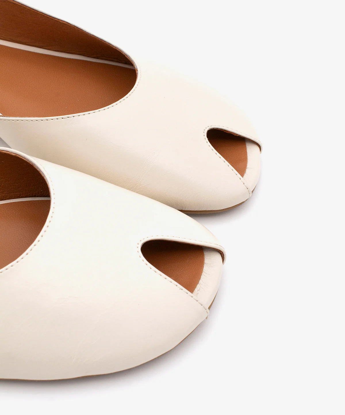 MATILDE – Bailarina destalonada peep toe en piel texturizada - Image 5