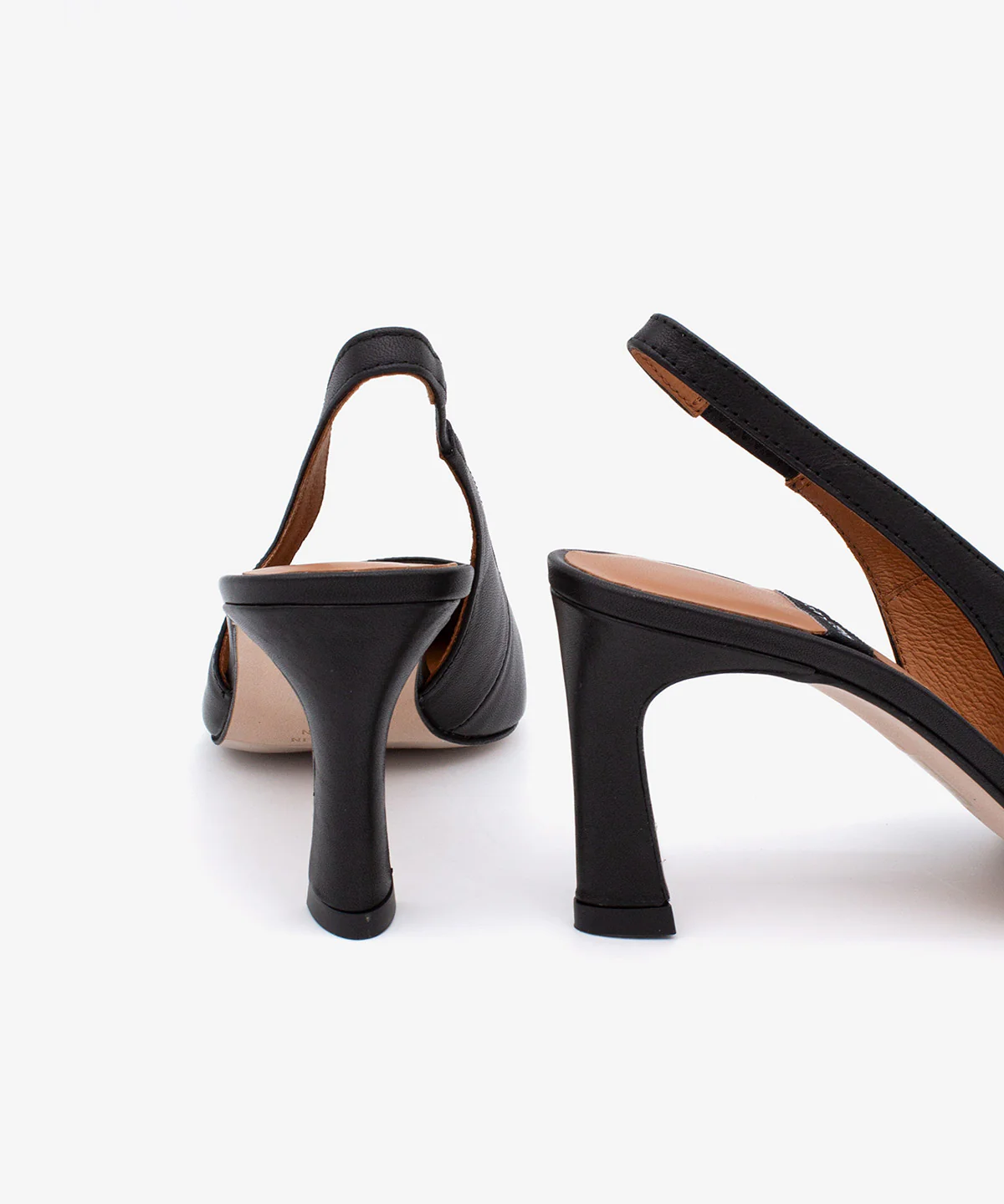 NARA – Stiletto destalonado con tacón alto de piel suave - Image 15