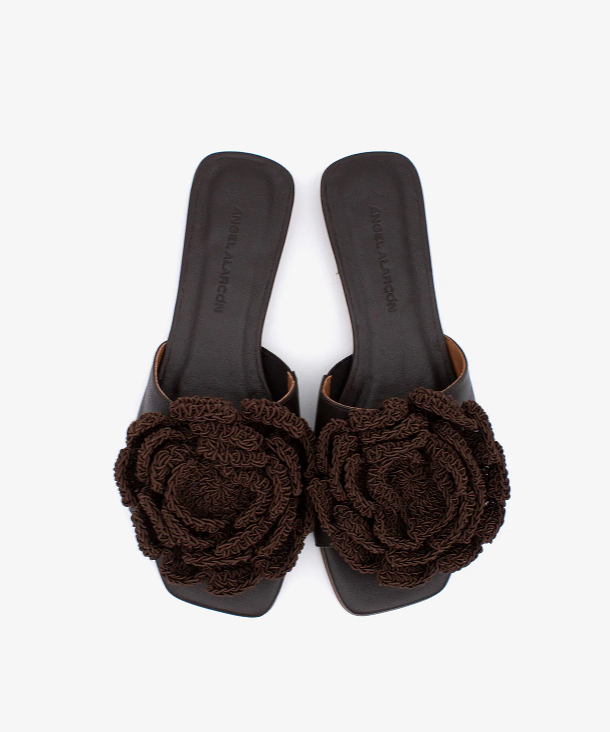 NATHALIE – Sandalias planas con pala de piel suave y flor de crochet - Image 4