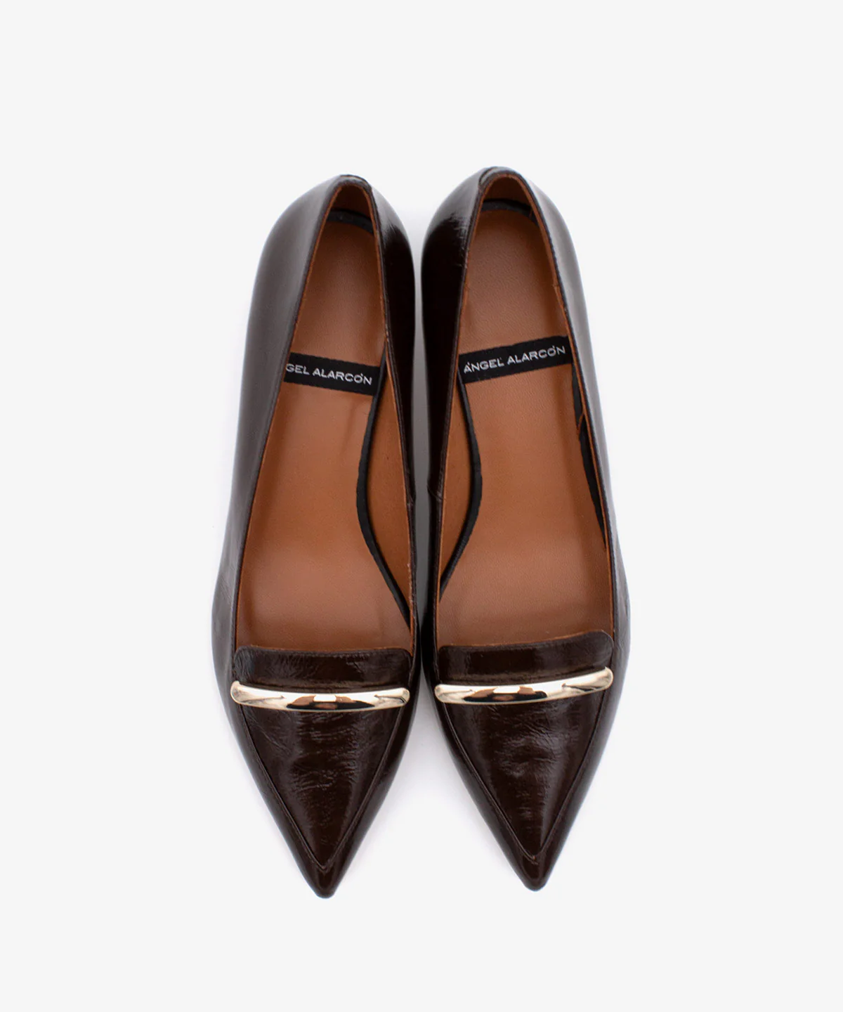 NELIE – Zapato de salón de corte mocasín con tacón mini y adorno metálico - Image 9