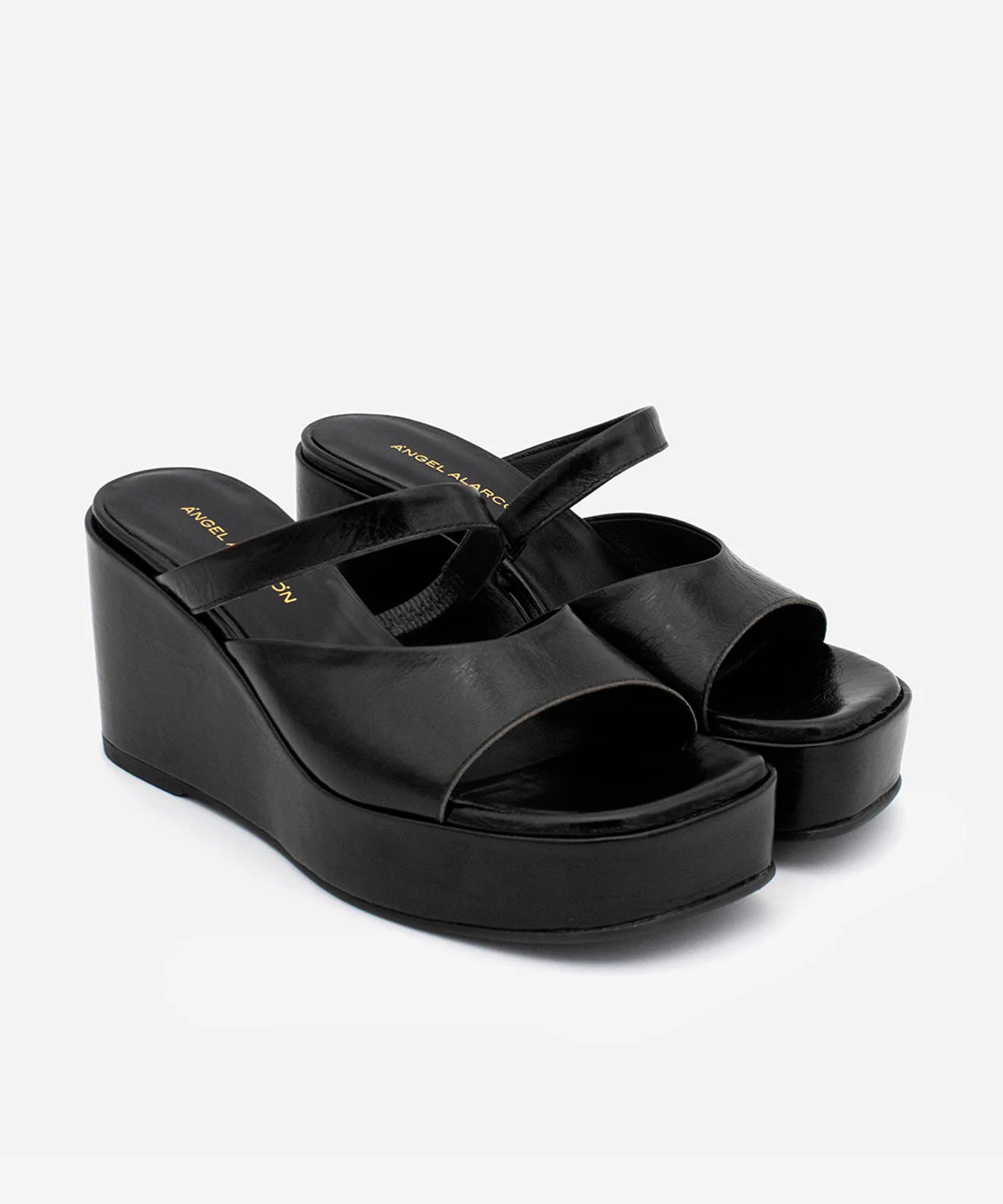NICOLETTA – Mule de plataforma de cuña con pala doble de piel texturizada - Image 2