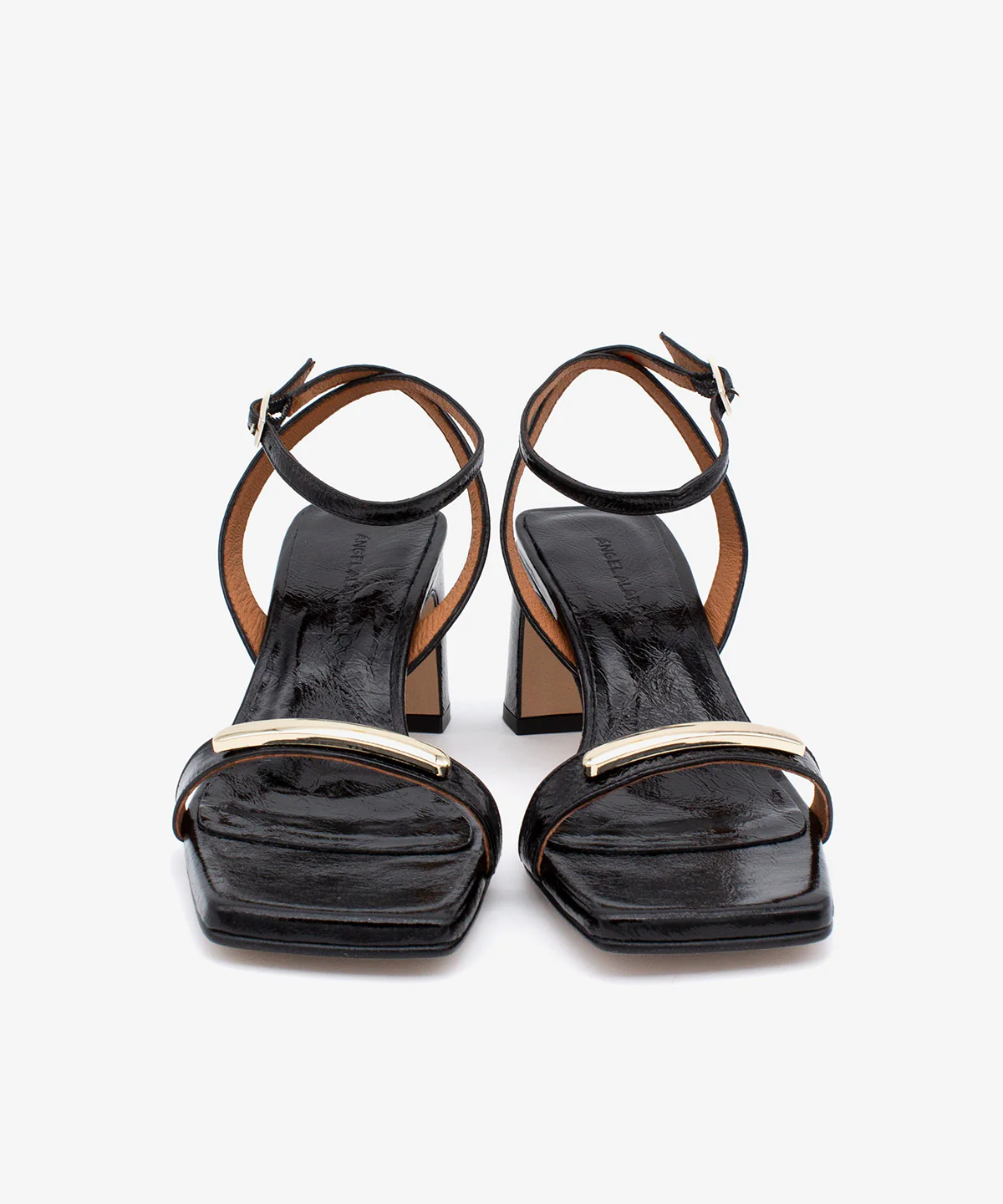 SIBILA – Sandalias de tira con adorno, pulsera y tacón en piel brillante - Image 5