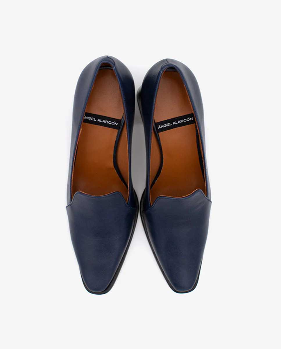 TRISPA – Mocasín de piel con tacón cuadrado y puntera fina - Image 4