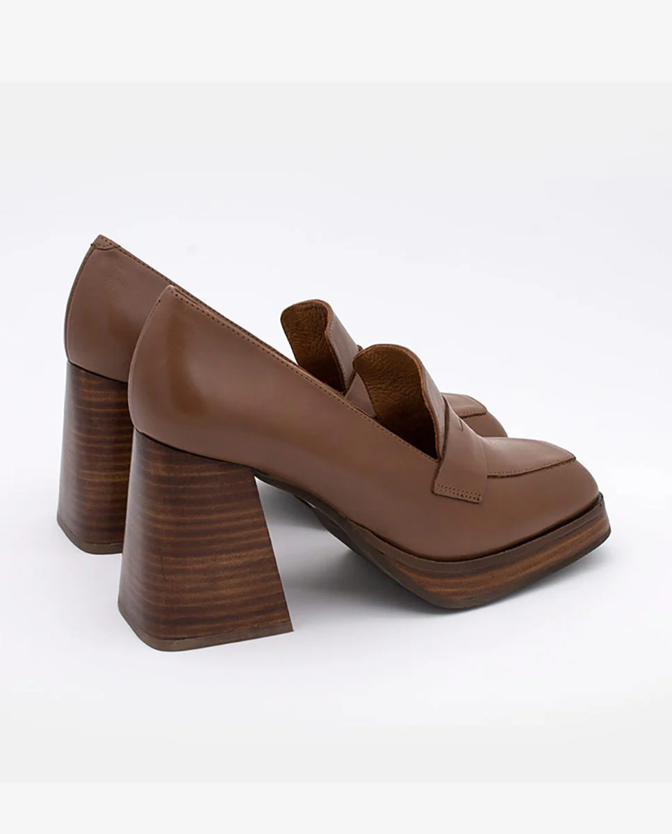 TULAR – Mocasín de piel con tacón alto, ancho y plataforma - Image 3