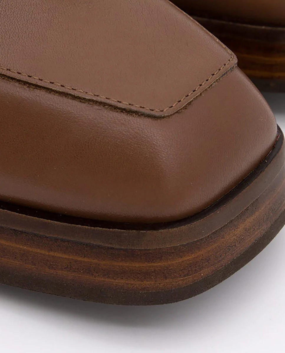 TULAR – Mocasín de piel con tacón alto, ancho y plataforma - Image 4