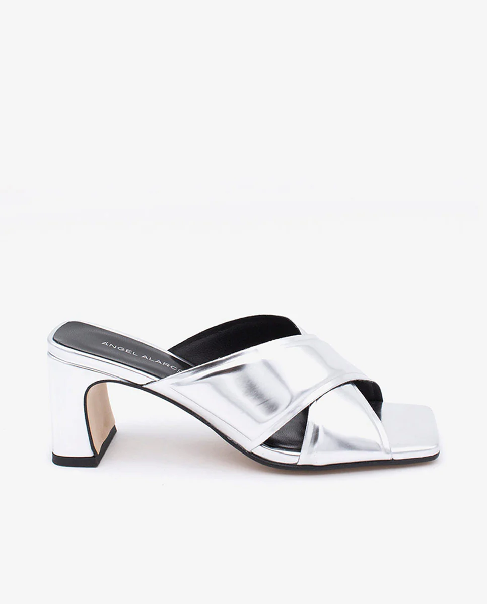 WANDA – Mules sandalias con pala cruzada acolchada y tacón ancho metalizado