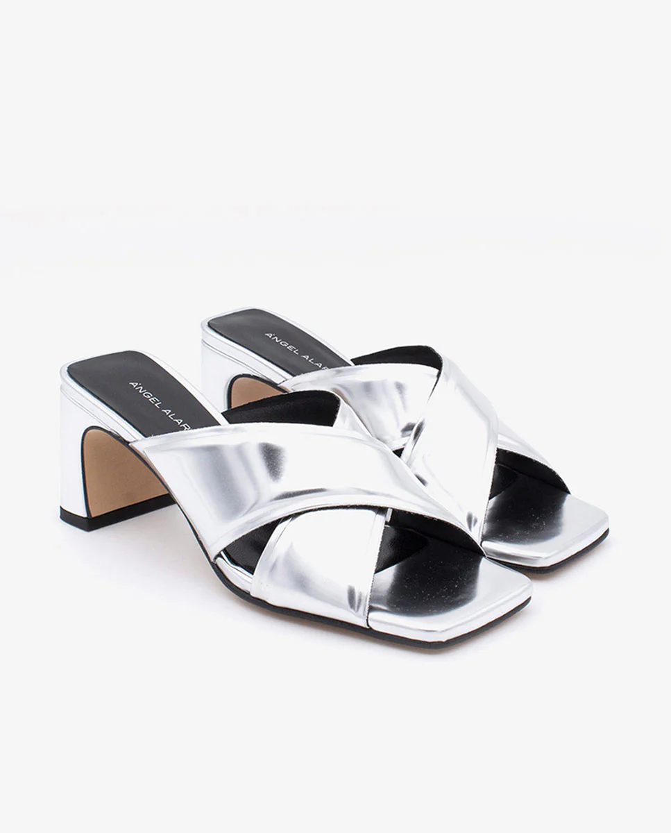 WANDA – Mules sandalias con pala cruzada acolchada y tacón ancho metalizado - Image 2