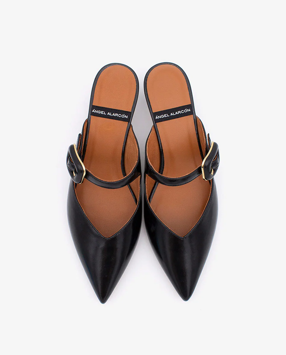 YVONNE - Mules merceditas con tacón bajo de piel brillante - Image 6